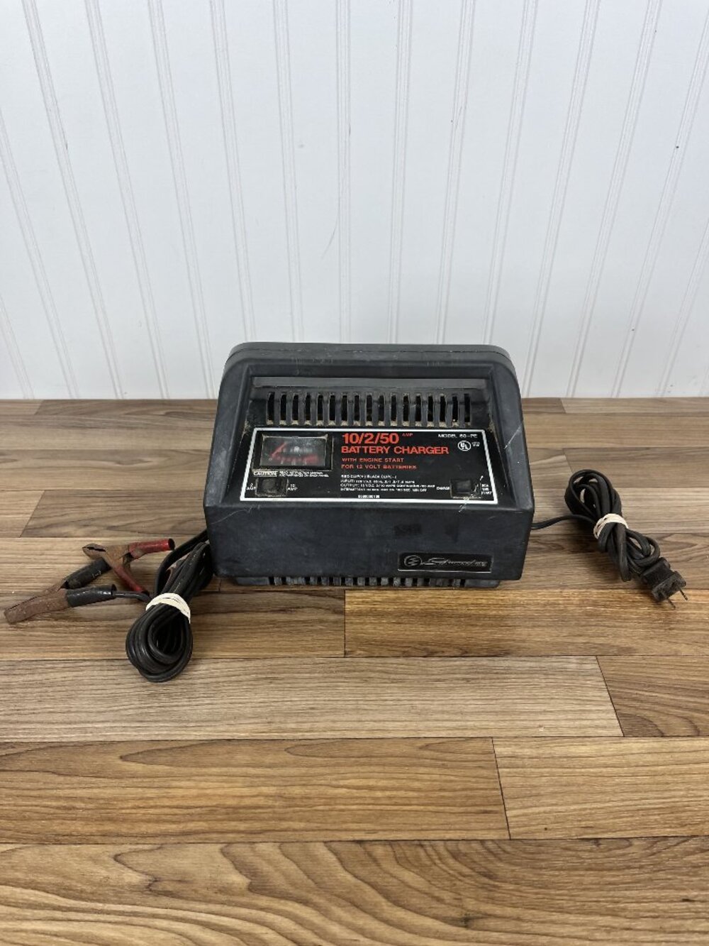 Schumacher 10/2/50A 12V Battery Charger w/ Engine Start (Model 50-PE) Automotive